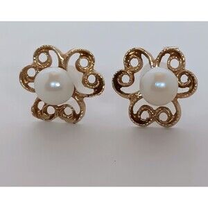 Vintage 14K Yellow Gold Round Pearl Solitaire Filigree Flower Stud Earrings 9 mm